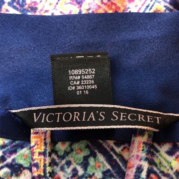 Victorias Secret Floral Satin Robe Size M/L Short Kimono *NO BELT* Pink Navy - Picture 3 of 7